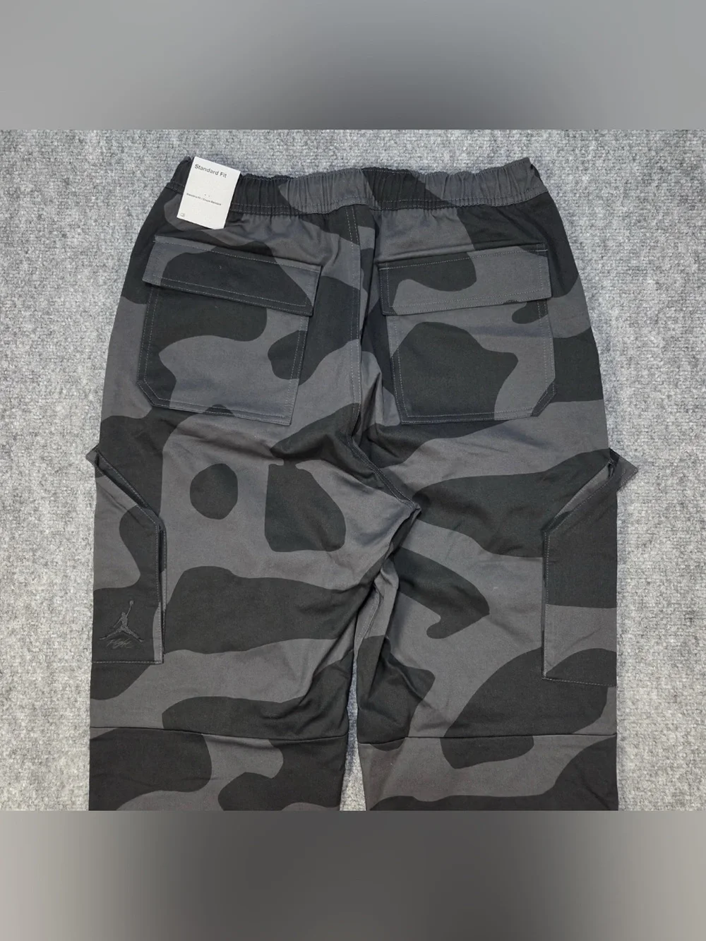 Jordan Men's Black & Gray Camo Cargo Pants Nike Air Jordan Chicago Trousers